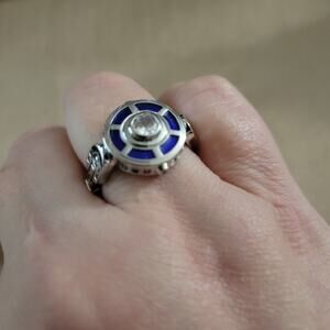 Size 7 R2D2 Star Wars silver & blue ring